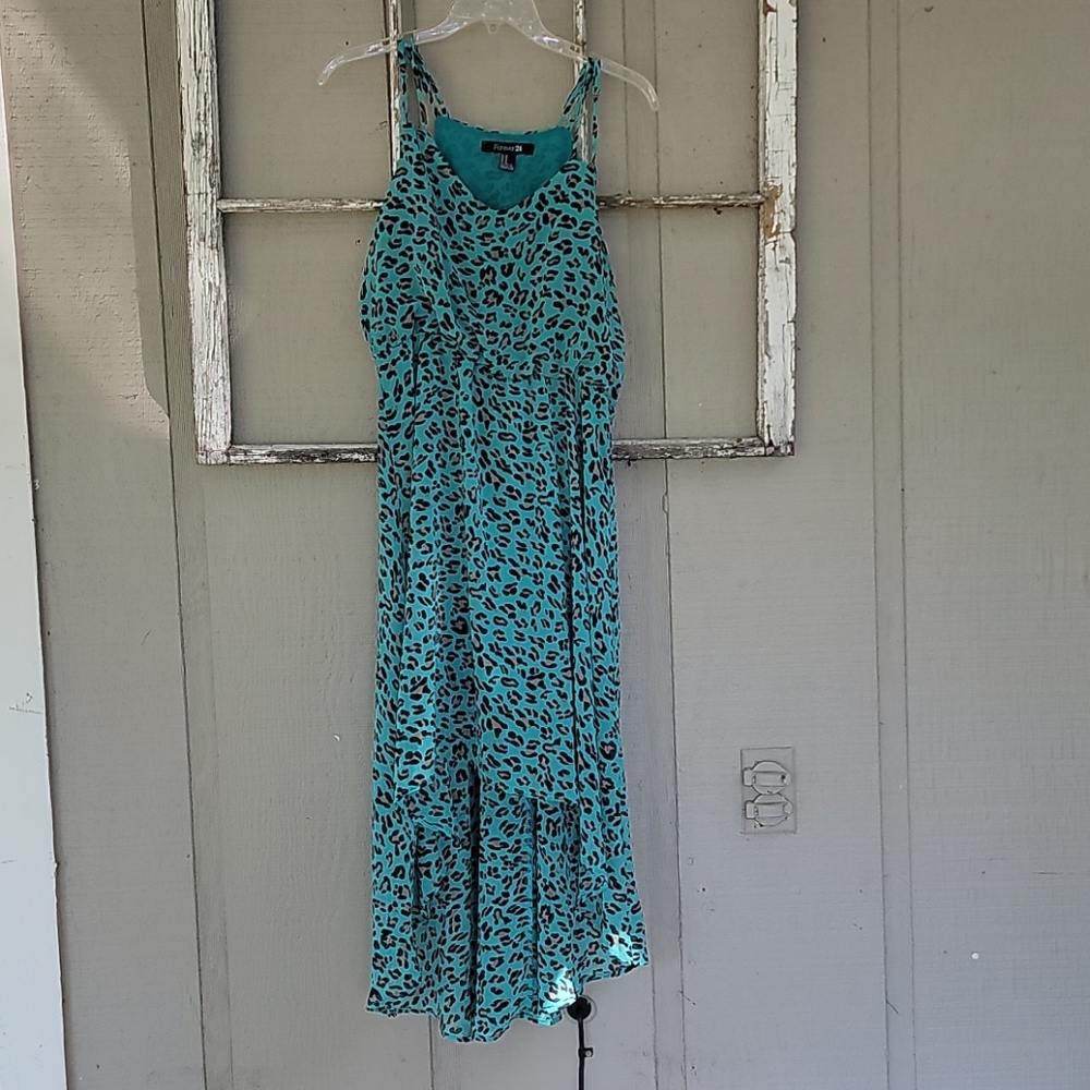 Forever 21 Hi Lo Animal Print